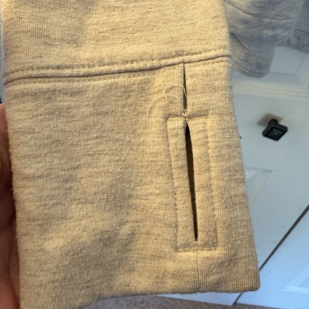 Women's Vineyard Vines Dreamcloth Shep Pullover Shirt, Oatmeal, Relaxed, Size XS - Picture 3 of 10